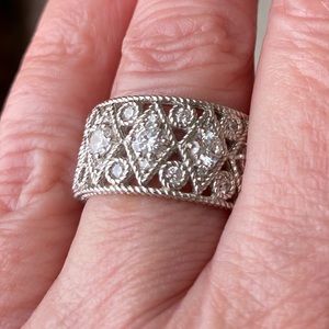 Judith Ripka Diamonique Band Ring